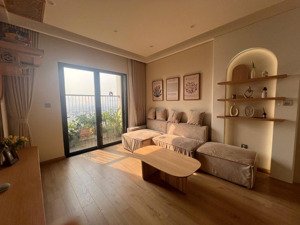 mua nhà tặng nội thất, căn 3 ngủ đông nam, 95m2, giá chỉ 6,350 bao thuế phí