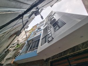nhà 11 phòng cho thuê khép kín 5 tầng đẹp xuân la - tây hồ nhỉnh 12 tỷ