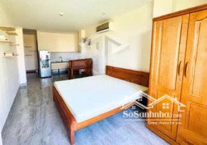 chính chủ cho thuê căn hộ full nội thất ngay trung tâm tp. thủ đức.