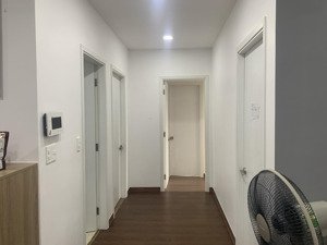 studio cần bán, 32m2, giá bán 2ty450 hd mua bán công chứng - orchard garden - lh 