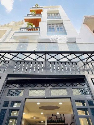 bán gấp nhà đường an bình-p5-quận 5 cho thuê 25tr/th, dt 58,5m2 giá 3tỷ89 tl cách chợ hoà bình 500m