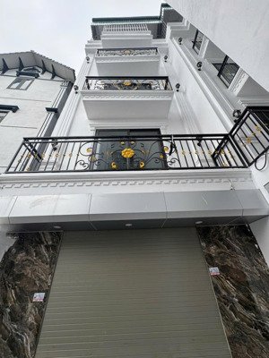 bán nhà 5 tầng , biên giang, hà đông, hà nội 3,25 tỷ, 35m2, cách đường 6 chỉ 150m