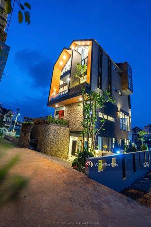 villa hiện đại ngay trung tâm đà lạt 201m2 đường triệu việt vương, p4, đà lạt, 25 tỷ vnd