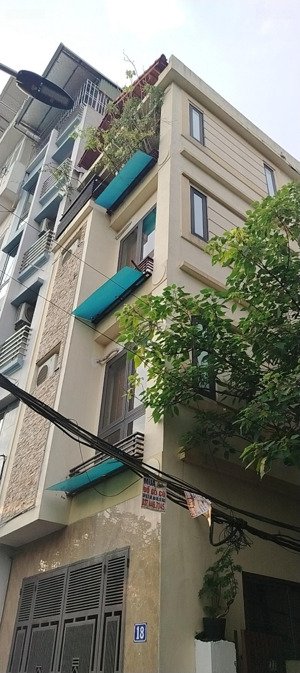 cho thuê nhà ngọc thụy - oto đỗ - lô góc - gần phố hồng tiến - chợ ngọc thụy - ở làm vp đều đẹp