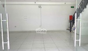 thuê căn góc shophouse ch q7 boulevard, 2 tầng, 180 m2, 21 triệu, nguyễn lương bằng, quận 7