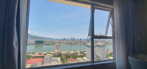 bán căn 1pn + block a tầng 24 trực diện sông hàn view pháo hoa giá cực tốt