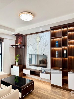 cần bán căn hộ tầng đẹp view cực thoáng mát mỹ đình pearl, nội thất để lại đầy đủ, sổ đỏ sẵn
