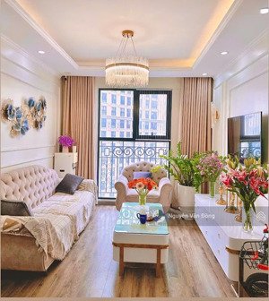 vợ chồng tôi cần bán căn hộ 86m2, 2 ngủ tầng đẹp golden palace, tặng nội thất full đẹp, sổ đỏ sẵn