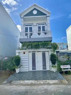 bán nhà mới 1 trệt 1 lầu đường tú xương kdc hồng phát