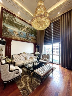 bán nhà - đẹp nhất ngõ 52 quan nhân - 9 tầng căn góc 2 mặt tiền - vỉa hè kinh doanh - giá 36 tỷ.