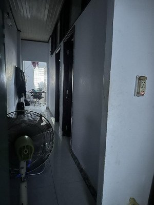 bà điểm hm , nhà 4-17 , đường 5m , shr