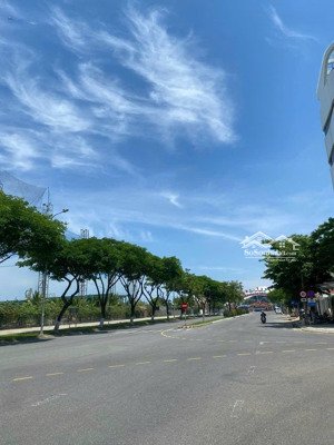 bán lô đất mt nguyễn duy - khuê trung - cẩm lệ thích hợp xây biệt thự hoặc làm kho xưởng