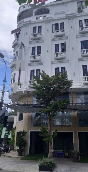 bán tòa khách sạn tại sơn trà đà nẵng