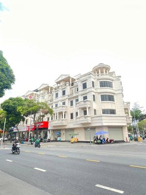 cho thuê cặp nhà góc 2mt phan văn trị khu cityland park hills phường 10 gò vấp