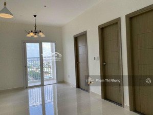 chính chủ bán căn hộ green town 53m2/2pn, pk rộng rãi, có balcon, giá 2.04 tỷ - lh: 