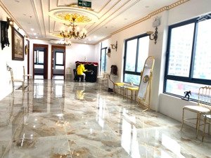 phố đại cồ việt, 200m2/9t, ô tô 20m, 155 tỷ. sổ cất két