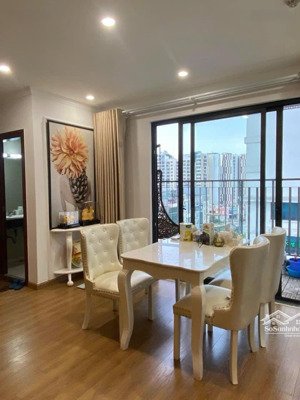 bán căn sẵn sổ người việt. tầng trung. 81m2 3pn-2vs full nội thất. cửa tn ban công đb.
