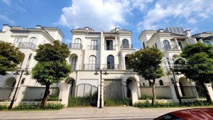 hàng hiếm! biệt thự song lập ngọc trai đảo nhỏ 151.2m2, gần công viên hồ lớn. giá rẻ 37,5 tỷ