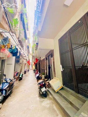 CCMN DÒNG TIỀN BA ĐÌNH – LÔ GÓC – 15 PHÒNG KHÉP KÍN – THANG MÁY – DOANH THU 110TR/THÁNG – SỔ 61M² – GIÁ CHỈ 14 TỶ 
