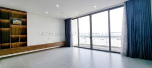 gấp. chủ gửi bán gấp trong tháng penthouse view sông sài gòn sky 89 hoàng quốc việt giá 14tỷ
