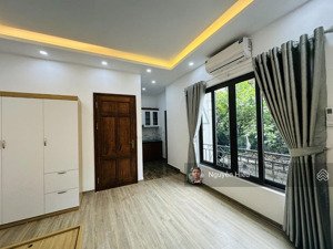 bán nhà đào tấn 7 tầng* 33m2, dòng tiền 330 triệu, 5 phòng ban công, full nội thất, giá tốt nhất kv