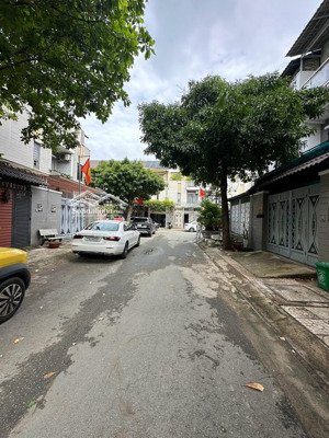 chỉ 4.6 tỷ sở hữu ngay nhà 3 lầu, mt kinh doanh, võ văn vân - kdc vĩnh lộc