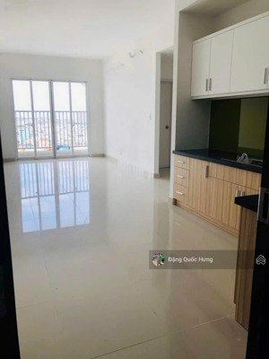 tại chung cư bàu cát 2, quận tân bình cho thuê căn hộ 75m2, 2pn, 2wc giá 9tr/th. lh 