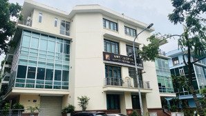 cho thuê nhà mặt phố tôn đức thắng diện tích 310m2x3 tầng mt 13m thông sàn giá thuê 220tr có tl
