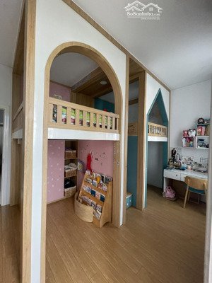 giảm giá bán gấp nhà đường hiệp bình 3 tầng 5x21 nhà siêu đẹp ô tô trong nhà chỉ 9.650 còn bớt lộc