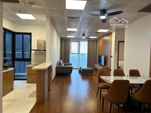 chính chủ cho thuê căn 3 ngủ đủ đồ 110m2 tại the diamond residence giá 29 triệu. 0917.:748,;822