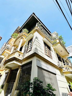 bán nhà mặt phố doãn kế thiện, 65,9m2, lô góc, kinh doanh siêu víp.