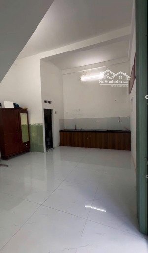 giá tốt - bán nhà mt lê văn hưng p. quang trung, 40m2, ngang 8m, lộ giới 9m. lh: 