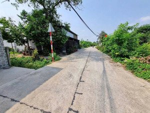 tôi cần sang gấp lô đất 1 sẹc tl2 - trung lập thượng củ chi (163m2) - gọi: 