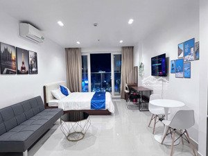 chính chủ cho thuê căn hộ sky center 36m2, full nội thất đẹp, giá 12tr/th