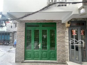 chỉ 2tỷ250, sở hữu ngay nhà, shr, 2tầng, trường sơn, quận10, bề ngang 3.5m, hẻmthông, sát mặt tiền