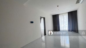 bán diamond centery 86m2 2pn 2wc giá 6.5 tỷ . tặng ô đậu xe hướng đông nam