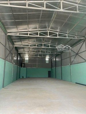cho thuê kho 300 mét có sẵn ba pha tại mỹ phước - bến cát - bình dương
