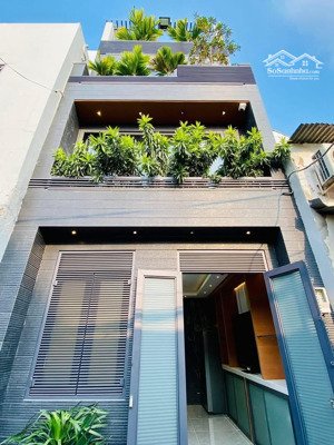 cô thư cần bán gấp nhà chiêu anh các-p5-quận 5, gần chợ hoà bình. 3tỷ620/63,2m2 đang cho thuê 21tr