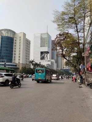 bán nhà nhà mặt phố trần duy hưng, cầu giấy _ 98m2 xây 7 tầng thang máy _ vỉa hè rộng, kd đa nghành