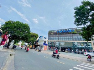cho thuê tòa nhà mặt tiền nguyễn văn kỉnh mới quận 2