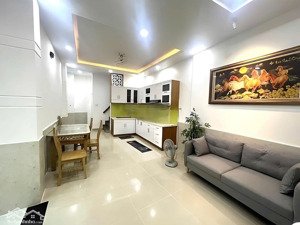 (tb-1) hẻm xe hơi cmt8 nhà 3 tầng chỉ hơn 6 tỷ, có hoa hồng!