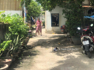 đất thổ cư dân cư hiện hữu, xây dựng hoàn công ok, gần chợ đầu mối hóc môn