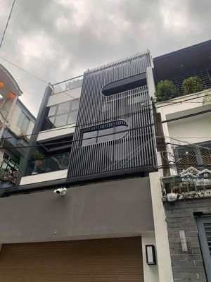 cô ngọt u80 bán mặt đường ở lê hồng phong - q10 gần đh văn hiến, cho thuê 28triệu. giá 4tỷ150/84m2