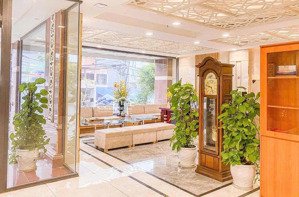 bán khách sạn 11 tầng 56 phòng - phố biển phạm văn đồng