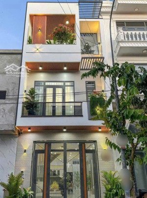 chính chủ bán gấp nhà đường nguyễn văn nguyễn-q1. gần chợ tân định. cho thuê 29tr.giá 4tỷ120/77,5m2