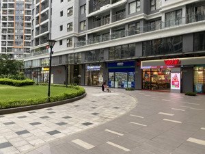 bán shophouse safira khang điền sẵn hđt siêu thị winmart, nằm ngay sảnh chính, cư dân đông đúc