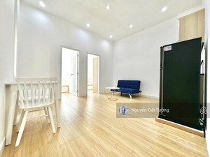 căn hộ 2 phòng ngủ _full nội thất _giặt riêng _ngay cầu thị nghè_ quận 1