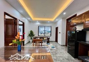 toà căn hộ dịch vụ đẹp hiếm có mỹ đình - lô góc - 8 tầng thang máy - doanh thu 150triệu/tháng