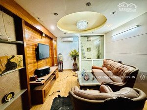 bán nhà pháo đài láng 45m2*5t, dân xây, gần phố, sđcc vuông đẹp, 10.x tỷ