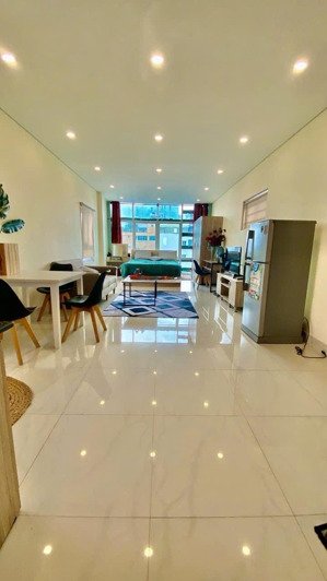 cho thuê căn hộ studio cửa sổ q4 gần cầu khánh hội, đh luật, đh nguyễn tất thành, bến nhà rồng